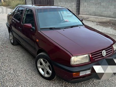 Volkswagen Vento, 1995 — фото 2
