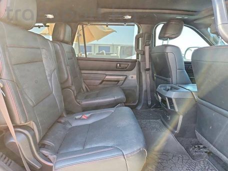 Toyota Sequoia, 2024 — photo 8