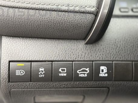 Toyota Camry, 2019 — фото 10