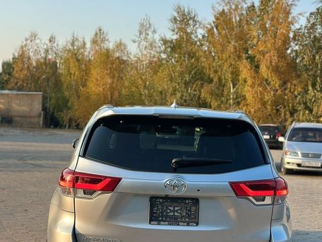 Toyota Highlander, 2018 — photo 7
