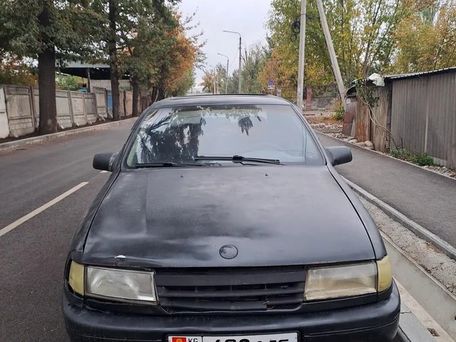 Opel Vectra, 1989 — photo 1