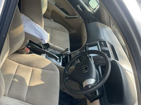 Honda Accord, 2003 — 照片 7