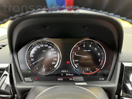 BMW 1 Series, 2023 — photo 8