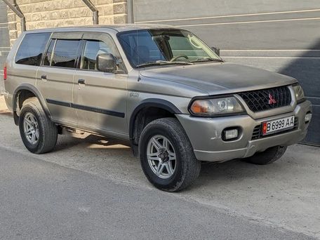 Mitsubishi Montero Sport, 2000 — 照片 4