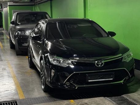 Toyota Camry, 2017 — photo 2