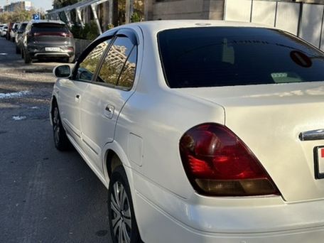Nissan Bluebird, 2003 — photo 5