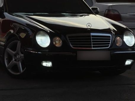 Mercedes-Benz E-Класс, 2002