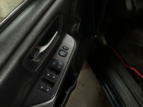 Toyota Camry, 2017 — фото 10