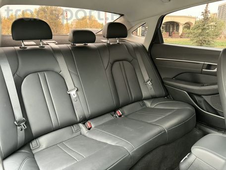Hyundai Sonata, 2022 — сүрөт 17