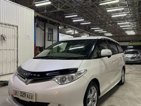 Toyota Estima, 2008 — photo 1