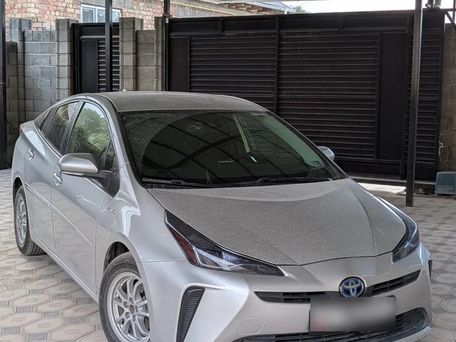 Toyota Prius, 2019 — фото 1