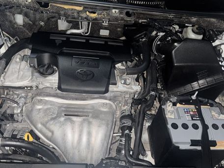 Toyota RAV4, 2015 — photo 8