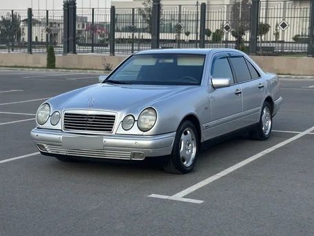 Mercedes-Benz E-Класс, 2002 — фото 2