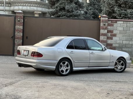 Mercedes-Benz E-Class, 1999 — photo 7