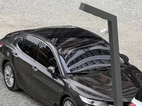 Toyota Camry, 2018 — 照片 2