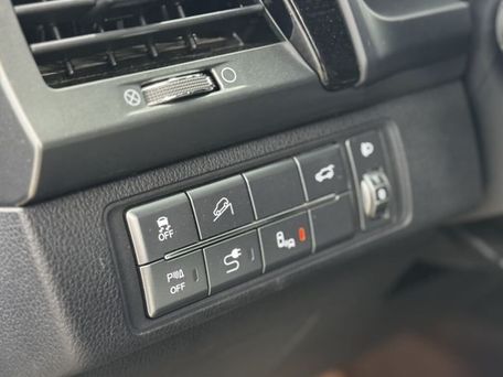 SsangYong Rexton, 2020 — photo 12