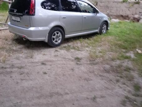 Honda Stream, 2004