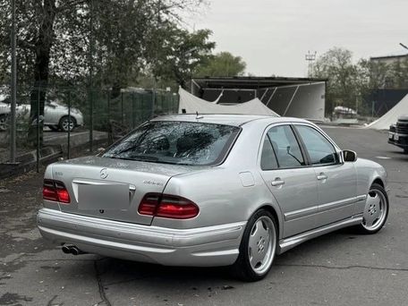 Mercedes-Benz E-Класс AMG, 2002 — фото 2