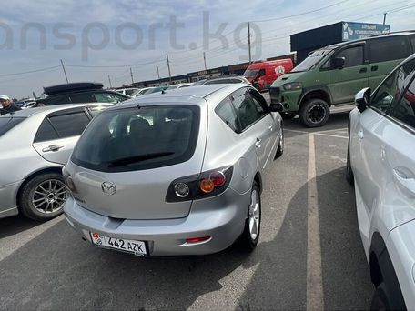 Mazda 3, 2005 — 照片 1