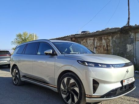 Roewe i6 Max, 2024 — photo 2