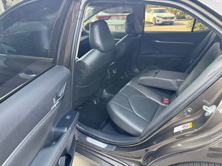 Toyota Camry, 2018 — сүрөт 13