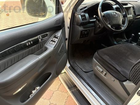 Lexus GX, 2005 — 照片 5