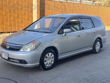 Honda Stream, 2004 — photo 1