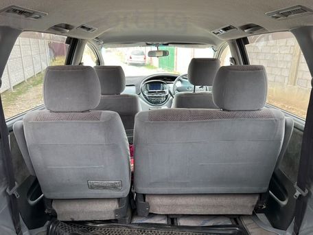 Toyota Estima, 2002 — 照片 5