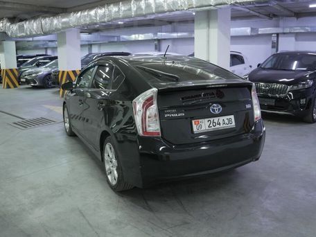 Toyota Prius, 2013 — photo 2