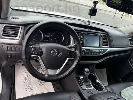 Toyota Highlander, 2018 — фото 8