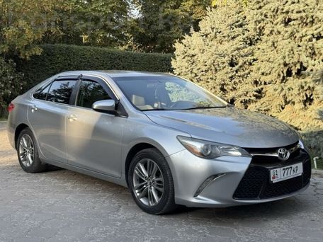 Toyota Camry, 2016 — 照片 2