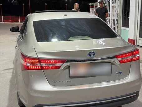 Toyota Avalon, 2015 — photo 2
