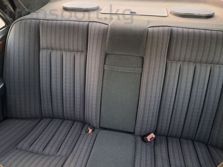 Mercedes-Benz W124, 1990 — 照片 14