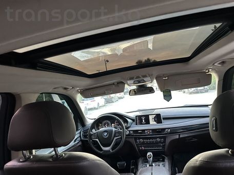 BMW X5, 2017 — 照片 11