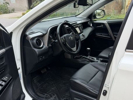 Toyota RAV4, 2015 — сүрөт 7