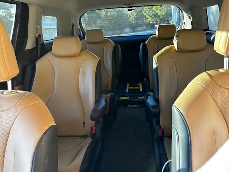 Kia Carnival, 2021 — photo 16