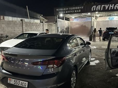 Hyundai Avante, 2018 — 照片 8