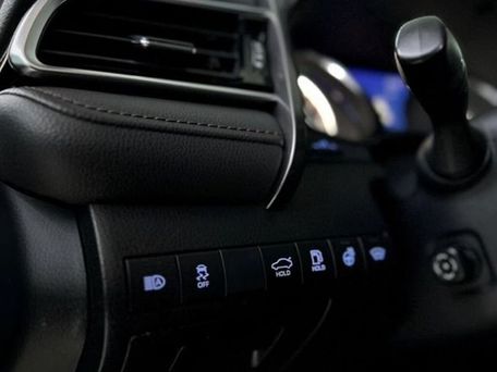Toyota Camry, 2020 — сүрөт 8