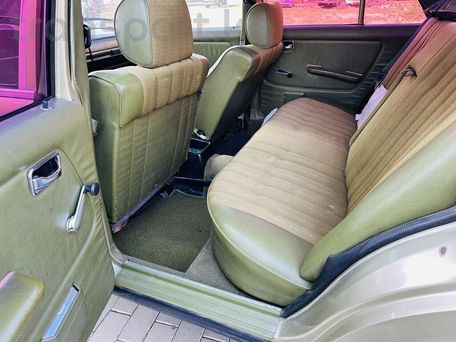 Mercedes-Benz E-Class, 1981 — photo 9