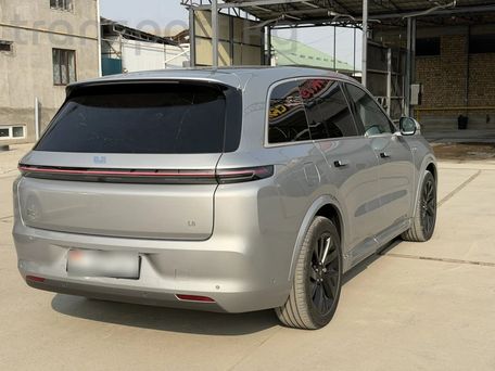Li Auto (Lixiang) L8, 2022 — photo 4