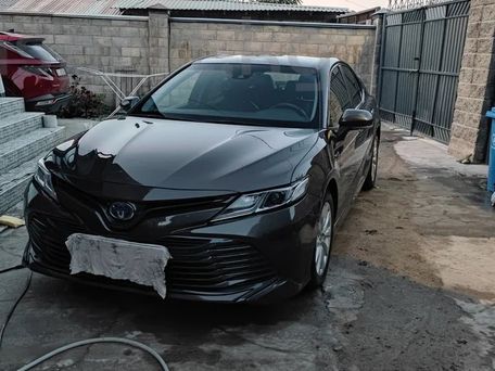 Toyota Camry, 2020 — photo 3