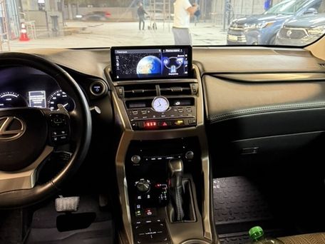 Lexus NX, 2019 — 照片 3