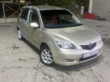Mazda Demio, 2003 — 照片 3