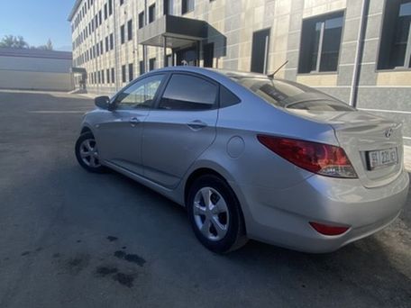 Hyundai Solaris, 2012 — сүрөт 9