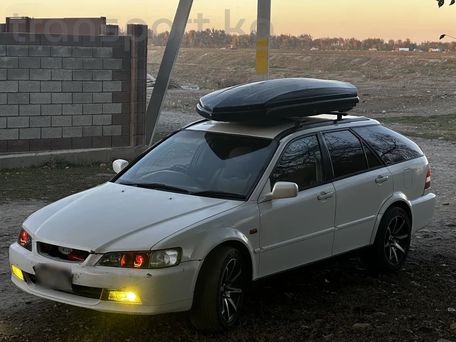 Honda Accord, 2002 — 照片 3