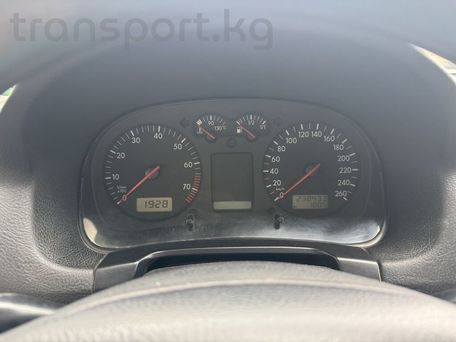 Volkswagen Golf, 2001 — 照片 10
