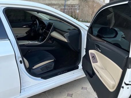 Toyota Avalon, 2019 — сүрөт 9