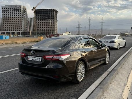Toyota Camry, 2018 — фото 4