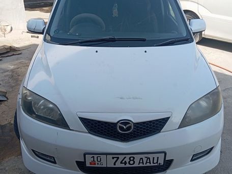 Mazda Demio, 2002 — photo 1