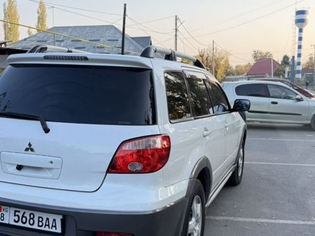 Mitsubishi Airtrek, 2004 — 照片 16